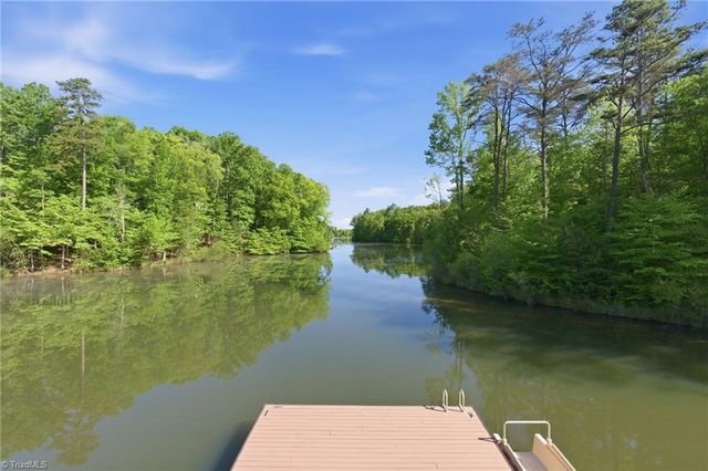 639 Lissara Lodge Drive, Lewisville, NC 27023
