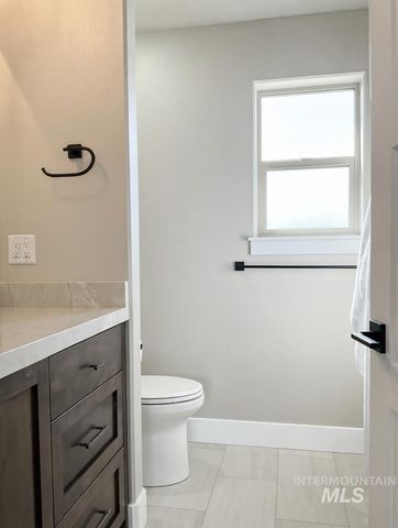 582 Pisces Ct., Twin Falls, ID 83301