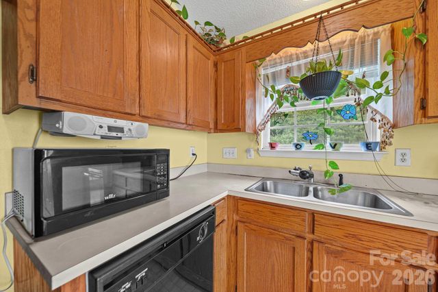 3311 Atlas Drive, Charlotte, NC 28269