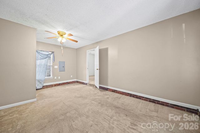 3311 Atlas Drive, Charlotte, NC 28269