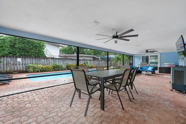 600 NW 22nd Court, Wilton Manors, FL 33311