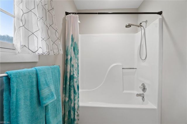 4489 Catfish RD, Virginia Beach, VA 23457