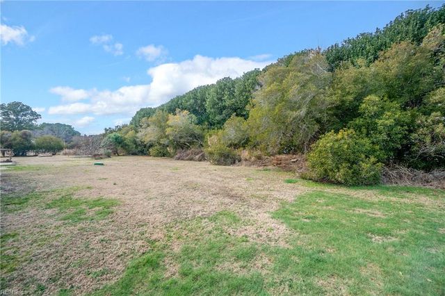 4489 Catfish RD, Virginia Beach, VA 23457