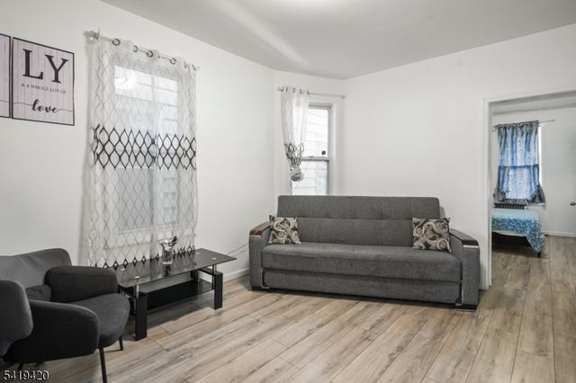 134 Burgess Pl, Passaic City, NJ 07055