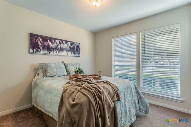 2624 Blue Meadow Drive, Temple, TX 76502