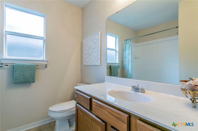 2624 Blue Meadow Drive, Temple, TX 76502