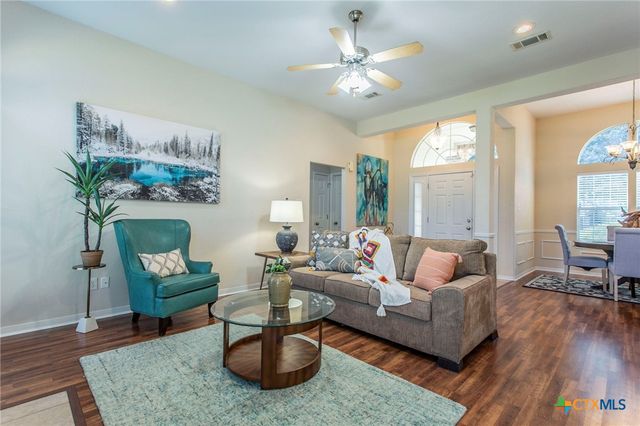 2624 Blue Meadow Drive, Temple, TX 76502