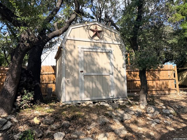 1071 CYPRESS DR, Canyon Lake, TX 78133