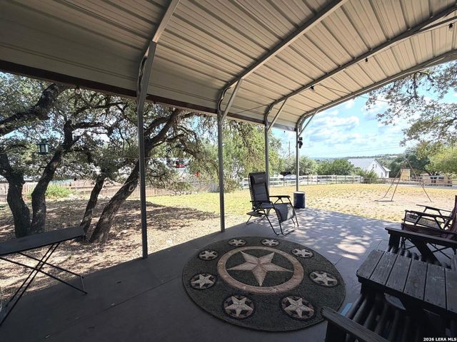 1071 CYPRESS DR, Canyon Lake, TX 78133