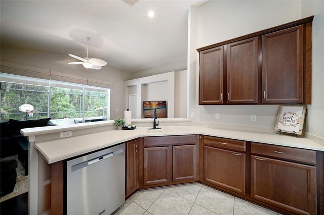 17463 NEW CROSS CIRCLE, Lithia, FL 33547
