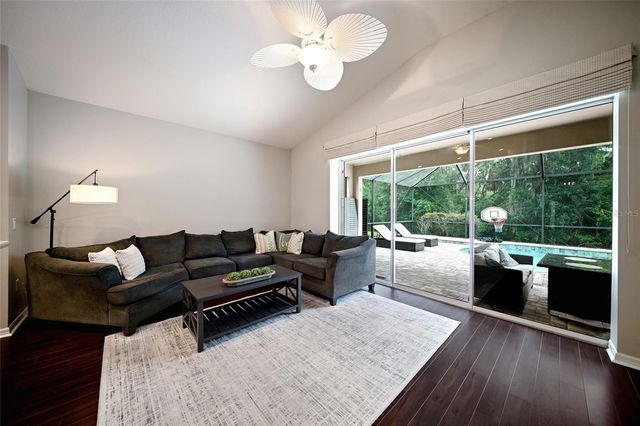 17463 NEW CROSS CIRCLE, Lithia, FL 33547