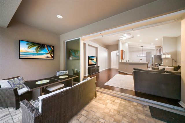 17463 NEW CROSS CIRCLE, Lithia, FL 33547