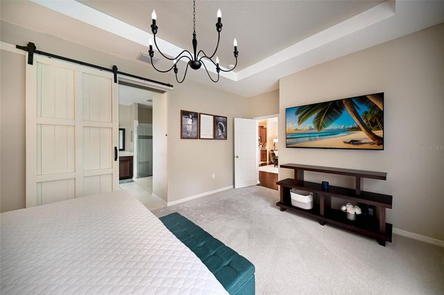 17463 NEW CROSS CIRCLE, Lithia, FL 33547
