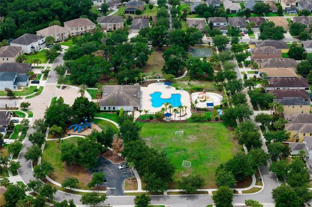 17463 NEW CROSS CIRCLE, Lithia, FL 33547