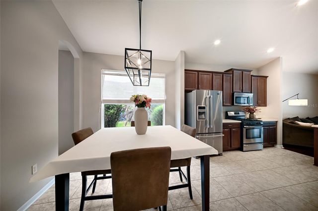 17463 NEW CROSS CIRCLE, Lithia, FL 33547
