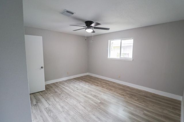 5027 Monteith Drive, Spring, TX 77373