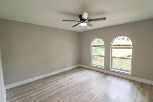 5027 Monteith Drive, Spring, TX 77373