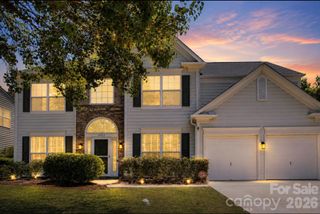 2523 Beacon Forest Drive, Charlotte, NC 28270