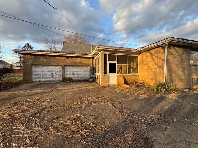 333 Woodlawn Road, Steubenville, OH 43952