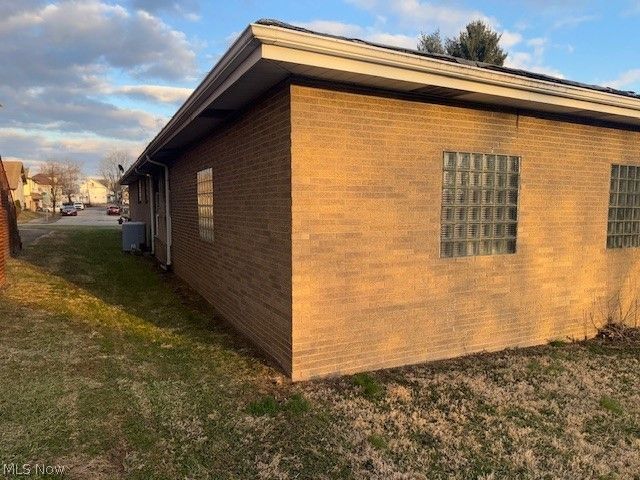 333 Woodlawn Road, Steubenville, OH 43952