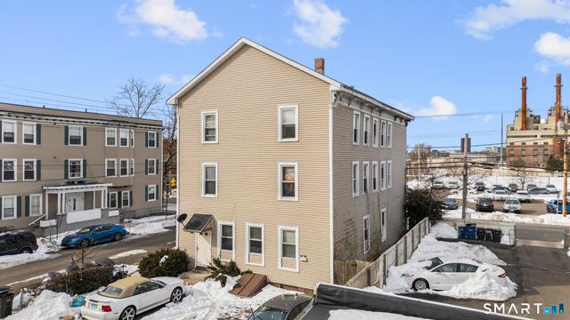 127 James Street, New Haven, CT 06513
