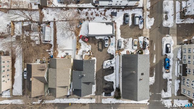 127 James Street, New Haven, CT 06513