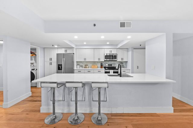 955 Egret Circle 408, Delray Beach, FL 33444
