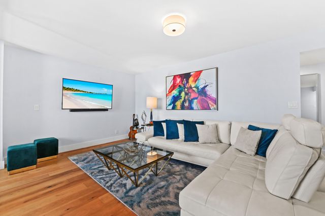 955 Egret Circle 408, Delray Beach, FL 33444