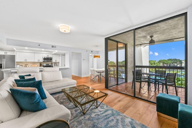 955 Egret Circle 408, Delray Beach, FL 33444