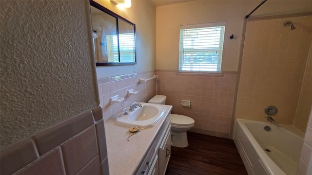 6251 Shadydell Drive, Fort Worth, TX 76135