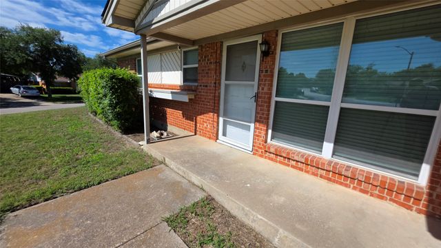 6251 Shadydell Drive, Fort Worth, TX 76135