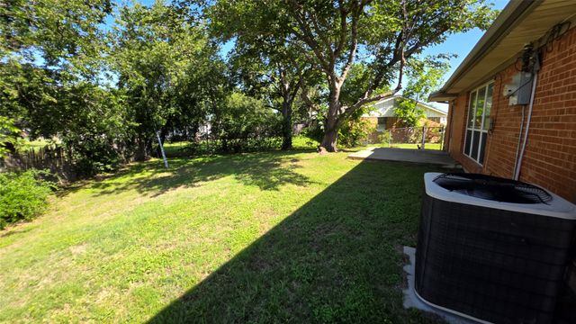6251 Shadydell Drive, Fort Worth, TX 76135