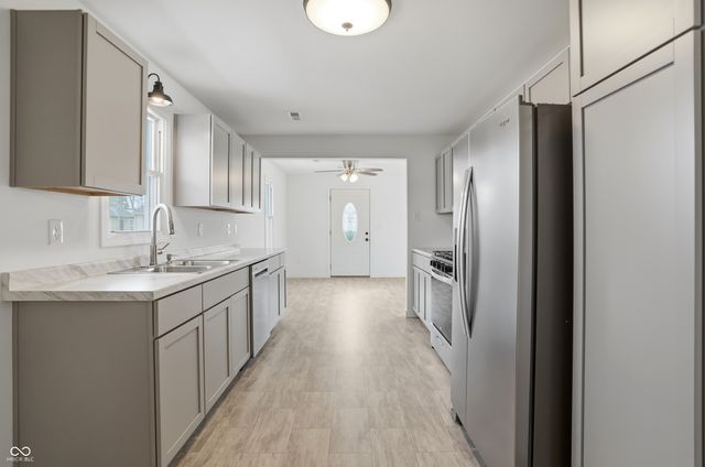 1008 E 7th Street, Greenfield, IN 46140