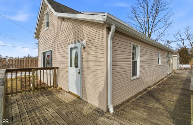 1008 E 7th Street, Greenfield, IN 46140