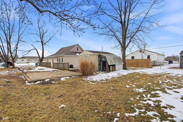 1008 E 7th Street, Greenfield, IN 46140