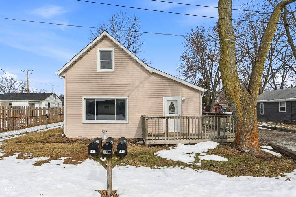 1008 E 7th Street, Greenfield, IN 46140