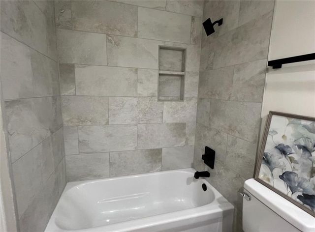20701 Walker Road, Spring Hill, KS 66083