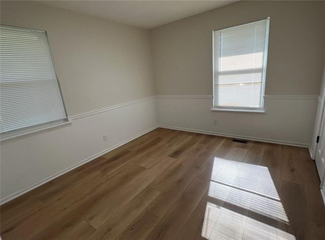 20701 Walker Road, Spring Hill, KS 66083