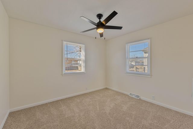 2224 S 7TH Street, Council Bluffs, IA 51501