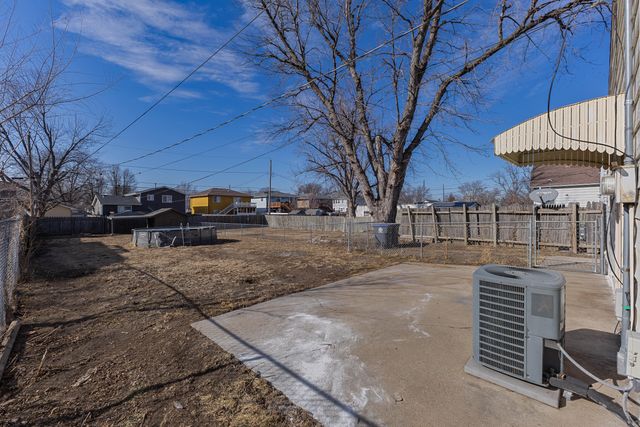 2224 S 7TH Street, Council Bluffs, IA 51501