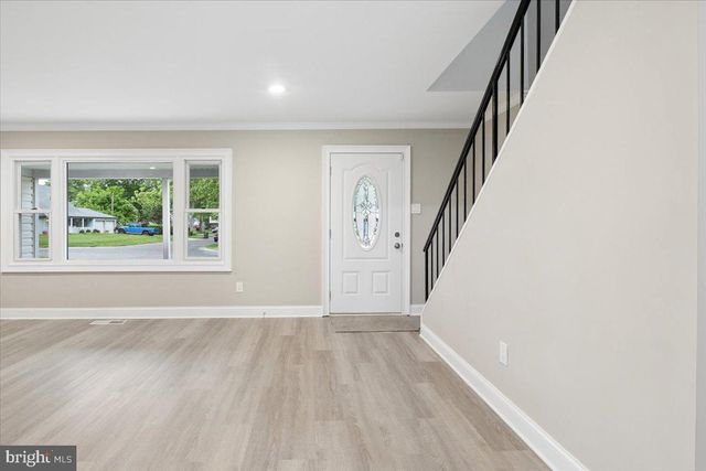 38 GRAMERCY LN, Willingborough, NJ 08046