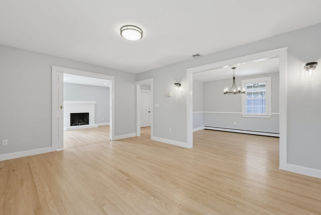 13 Fairway Lane, Medway, MA 02053
