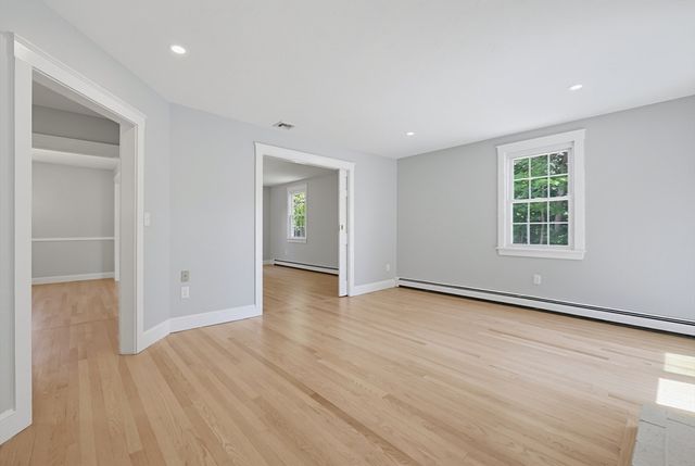 13 Fairway Lane, Medway, MA 02053