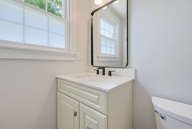 13 Fairway Lane, Medway, MA 02053