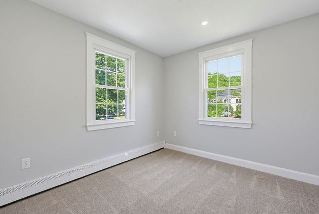13 Fairway Lane, Medway, MA 02053