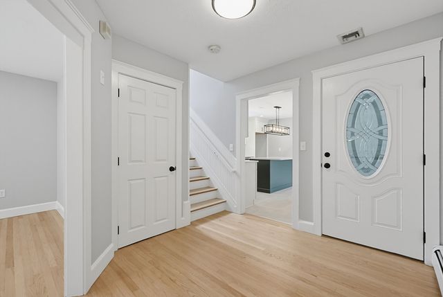 13 Fairway Lane, Medway, MA 02053