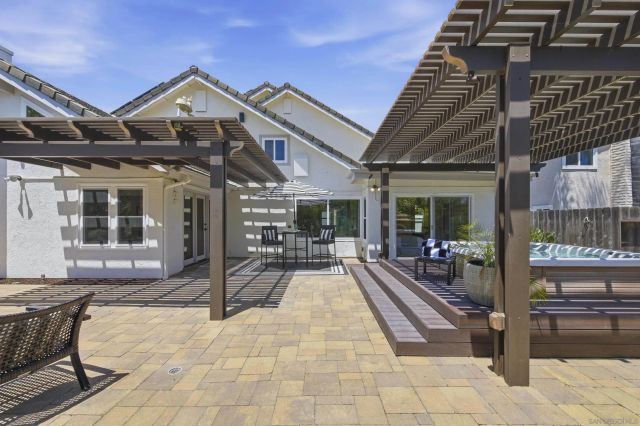 1519 Valleda Lane, Encinitas, CA 92024