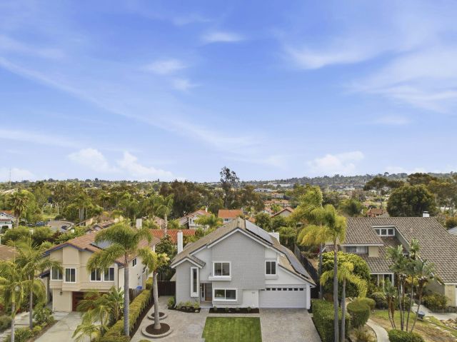 1519 Valleda Lane, Encinitas, CA 92024