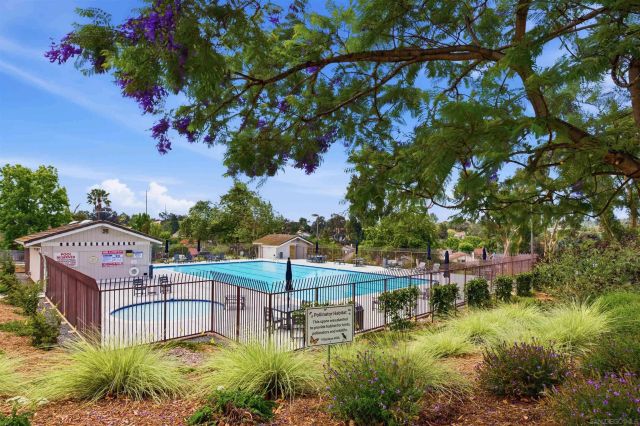 1519 Valleda Lane, Encinitas, CA 92024