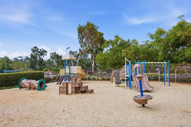 1519 Valleda Lane, Encinitas, CA 92024